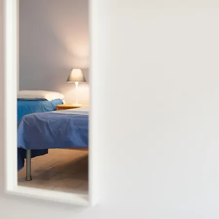 Hintown Rivabella Apartment *